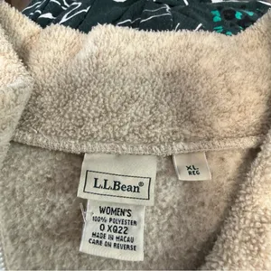 L.L. Bean Women’s‎ Sherpa Oat Brown Cream 1/4 Zip Pullover Sweatshirt Neutral XL thumbnail 5
