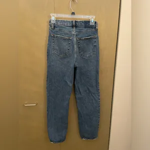 Abercrombie & Fitch High Rise Jeans thumbnail 2