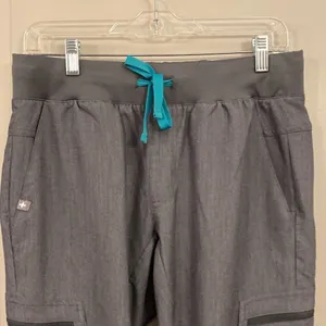 Figs scrub pants size small thumbnail 4