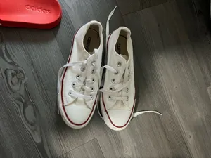 Converse thumbnail 2