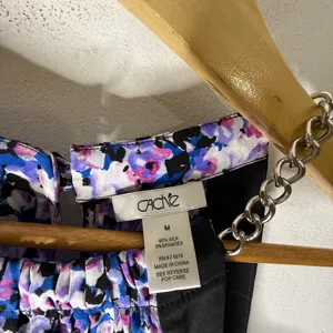 Cache Silk mock neck sleeveless‎ floral blouse Silver Chain straps Medium thumbnail 3