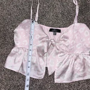 Blue Blush pink satin top with white leopard print, size S thumbnail 4