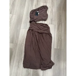 4th & Reckless Yara Maxi Linen Blend Chocolate Ruched Cutout Dress NWT Large thumbnail 2