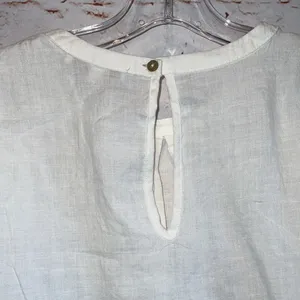 Anthropologie Eri + Ali Floral Applique cold shoulder blouse loose fit SP petite cream linen thumbnail 10