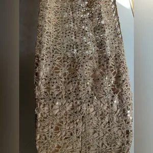 Forever 21 Stunning lace embroidered open back Gold dress with sequin sz medium NWOT thumbnail 7