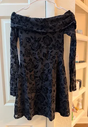 Wild Fable Dress Off-The-Shoulder Black floral sheer sleeves XS thumbnail 1