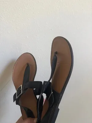 Style & Co. Black Thong Sandals with Tan Footbed and Buckle thumbnail 5
