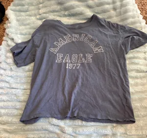 American Eagle blue cropped shirt thumbnail 1
