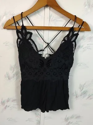 Riley & James Black Lace Tank Top thumbnail 1