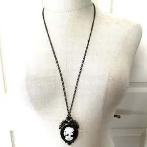 Girl Skeleton Cameo Pendant necklace thumbnail 2