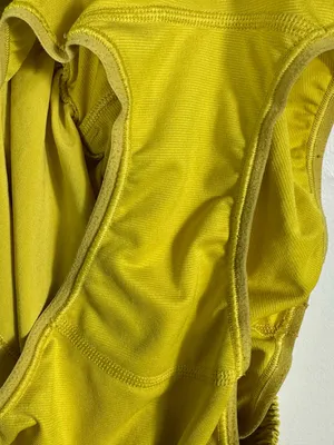 Lululemon Hotty Hot Short II 2.5” Women’s‎ Size 6 Yellow Running Athletic Shorts thumbnail 9