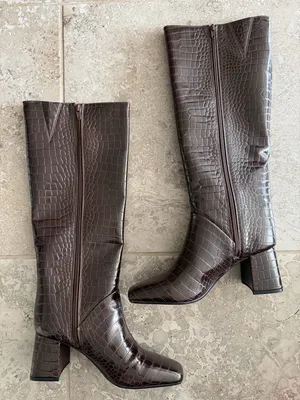On 34th Millerr Square-Toe Knee High Boots Croc-Embossed in Mahogany Size 7, NEW thumbnail 3