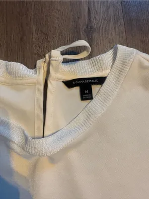 Banana Republic White Short Sleeve Pocket Blouse Top Tie Back Size Medium Shirt thumbnail 3