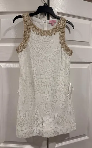 Lace Romper thumbnail 1