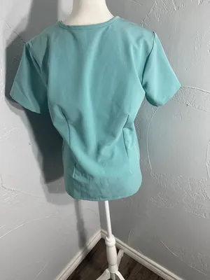 Figs Women's V-Neck Scrub Top in Aqua thumbnail 5