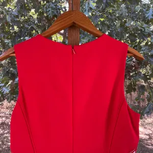 Antonio Melani Women's Poppy Red Sleeveless Sheath Dress Size 8 thumbnail 4