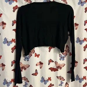 Thin cropped cardigan shawl/shrug Black thumbnail 2