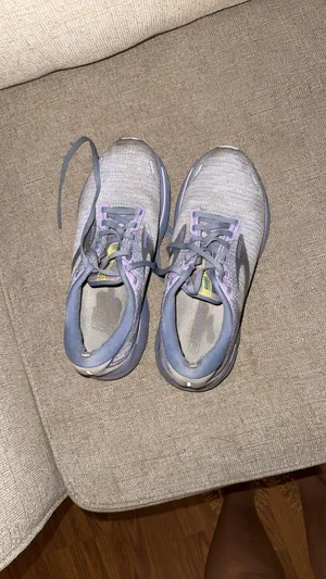Brooks Shoes thumbnail 5