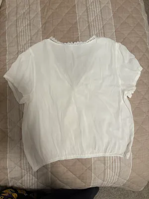 White blouse thumbnail 2