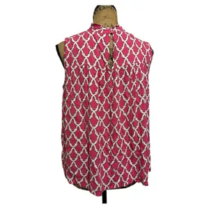 Crown & Ivy Pink and White Sleeveless Women's Top Sz L thumbnail 2