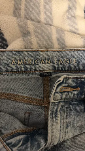 American Eagle Jeans thumbnail 4