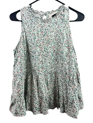 Universal Threads Women's Sleeveless Floral Ruffled Top thumbnail 1