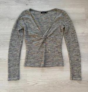 Bershka Multicolor Knit Twist-Front Long Sleeve Top thumbnail 1