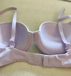 SKIMS Fits Everybody Push-Up Bra 32B thumbnail 3