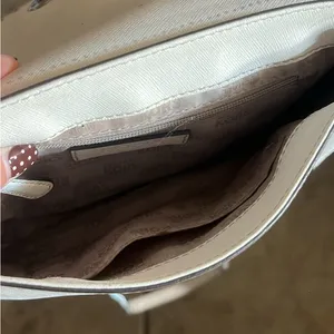 Chic White Michael Kors crossbody with Silver Accents thumbnail 2