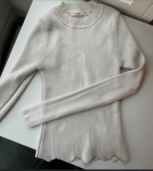 Francesca's Knit Fitted Sweater Top thumbnail 1
