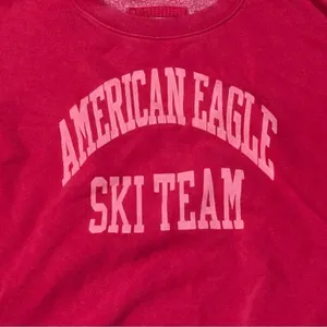 American Eagle Super Soft Ski Team Graphic Sweatshirt Women’s Medium thumbnail 3