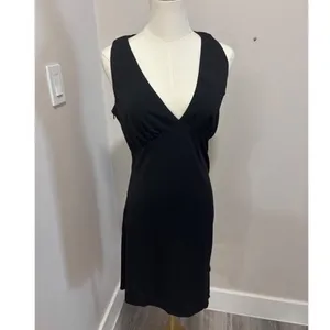Hello‎ Molly Black V-Neck Sleeveless Mini Dress Gathered Bust Size 8 thumbnail 2