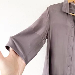 Stella Carakasi Tiburon Icon Button Down Oversize Tunic in Dusty Plum thumbnail 4