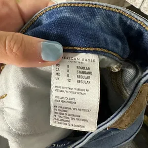 American Eagle women’s size 8 jegging two tone pinstripe detail down side seam thumbnail 4