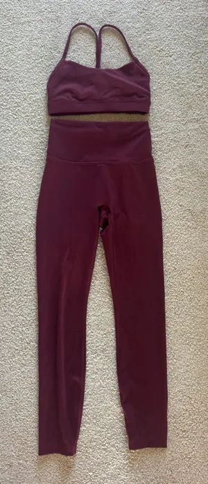 Lululemon burgundy set thumbnail 1