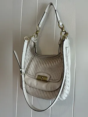 A Rare Large Vintage Y2K Coach Kristin Cream Woven Leather Hobo Handbag thumbnail 3