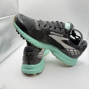 Brooks Women's Launch 3 Black/White/Ice Green Running Sneaker 10 B (M) thumbnail 6