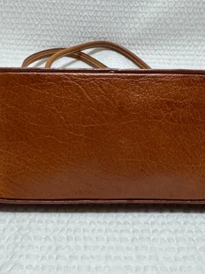 me too Cognac Brown Leather Shoulder Bag with Double Straps thumbnail 6