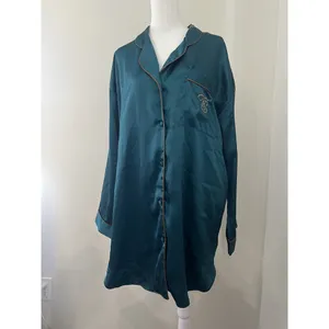 Vintage Victoria's Secret Gold Label Satin Pajama Shirt Dress Green Monogramed thumbnail 4