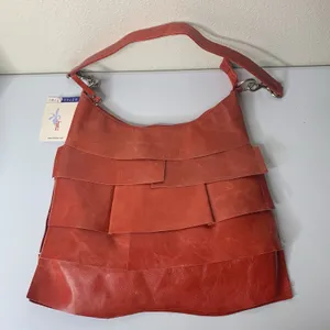 Iris Tyler Leather Layered Ruffles Red Shoulder Purse Bag Zip thumbnail 1