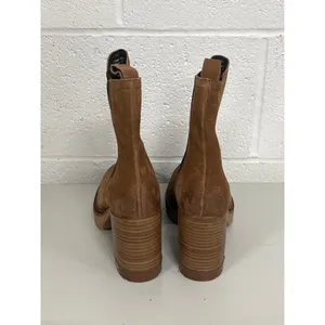 Vintage Foundry Co. Sz 8 Cognac Penelope Suede Leather Block Heel Chelsea Boots thumbnail 5