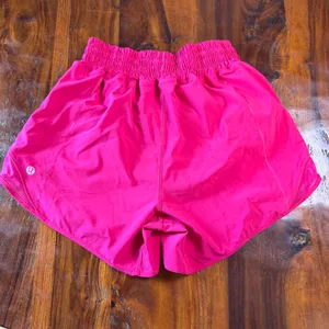 Lululemon Hotty Hot High-Rise Lined Shorts 2.5 Pink Size 2 thumbnail 6