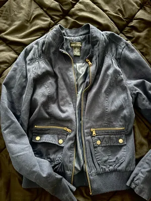 {WET SEAL} Navy Blue Bomber Jacket with Gold Hardware - Large thumbnail 3