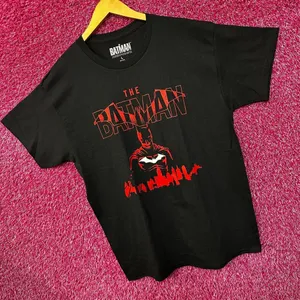 The Batman Matt Reeves DC Cinematic Universe Movie Tee L thumbnail 3