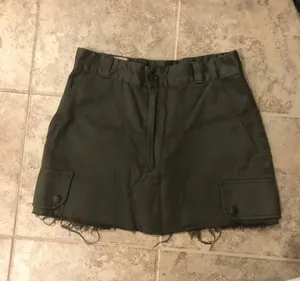 Urban Outfitters Green Utility Skirt - Small thumbnail 1
