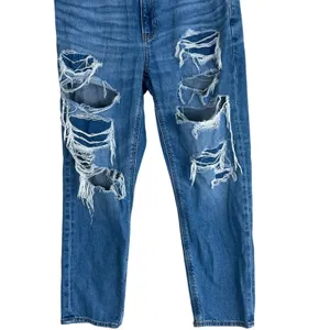 American Eagle Strigid Mom Distressed Ripped Jeans Medium Wash Size 4 X-Short thumbnail 4