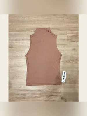 Joah Brown Top, NWT! thumbnail 2