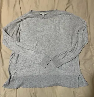 Forever 21 Grey Sweater thumbnail 1