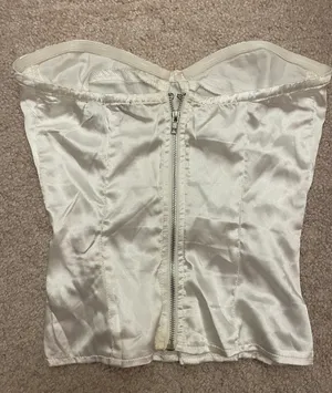 Pretty Little Thing corset top thumbnail 3