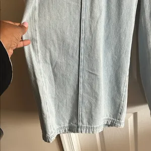 Universal Threads Light Wash Drawstring Wide Leg Jeans thumbnail 3